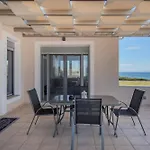 Mantis Seaside 4* 菲利亚特拉
