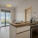 Mantis Seaside