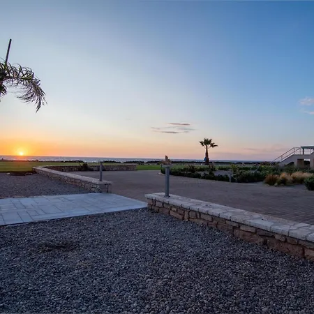 Mantis Seaside 필리아트라