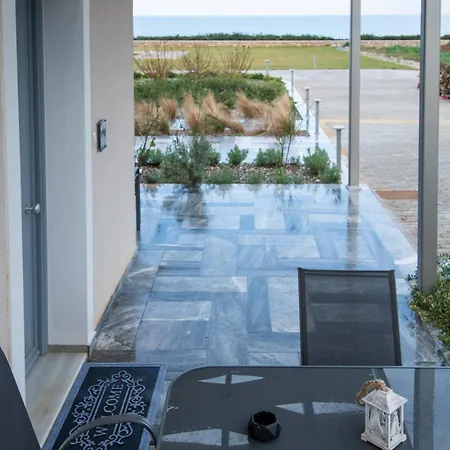 Aparthotel Mantis Seaside