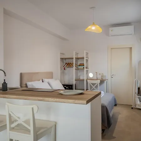 Mantis Seaside 4*