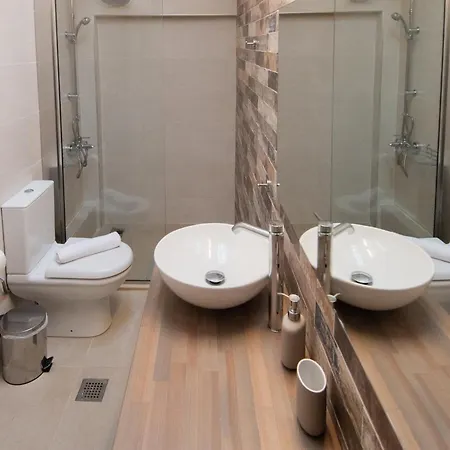 Mantis Seaside Aparthotel 4*
