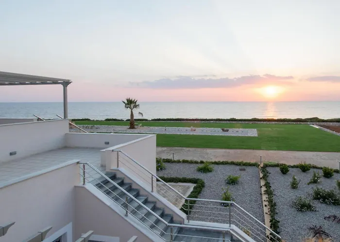 Mantis Seaside Φιλιατρά