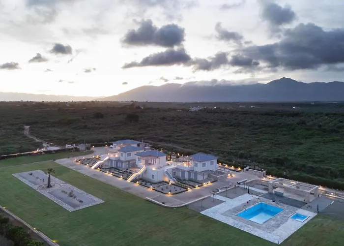 Mantis Seaside Ξενοδοχείο με διαμερίσματα Φιλιατρά