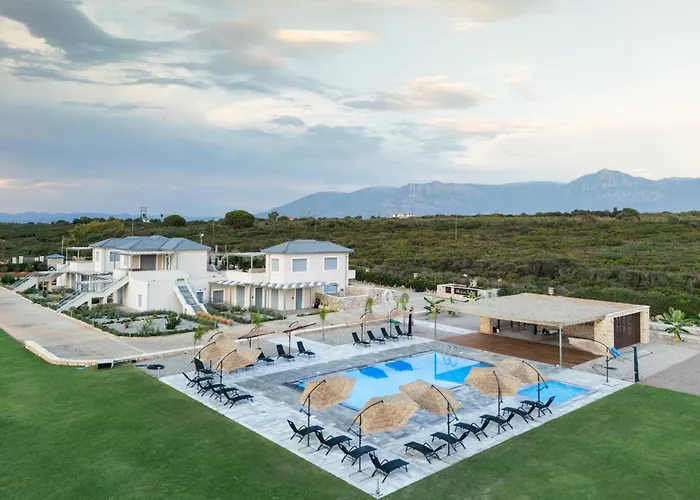 Mantis Seaside Lägenhetshotell 4*